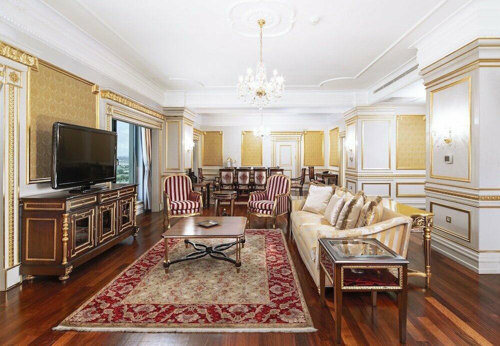 Crowne Plaza Istanbul Asia by IHG