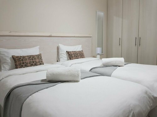 Seboa's Guesthouse, Book Pension Hoteller i Swakopmund med parkering, Parkering