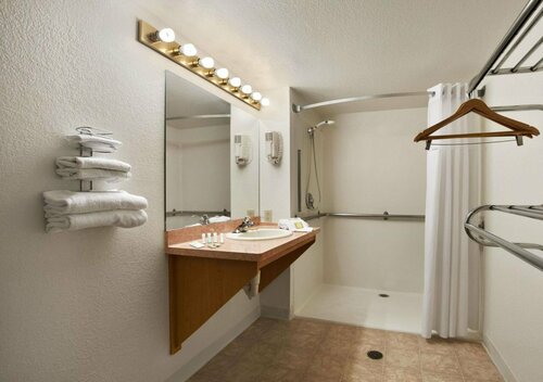 Super 8 Austin North University Area, Book Hotel Austin Greater Austin
