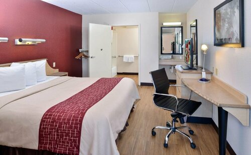 Super 8 by Wyndham Deerfield - Northbrook, Buchen Sie Hotel Northbrook Chicago North Shore
