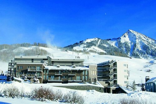 Gateway Condominiums
