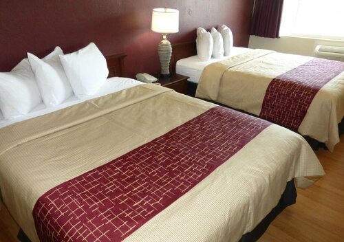 Red Roof Inn Needles, Prenota Hotel Needles California