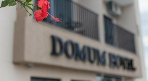 Domum Hotel, Забронировать Отель Отели Пиндамоньянгаба с завтраком, Завтраки