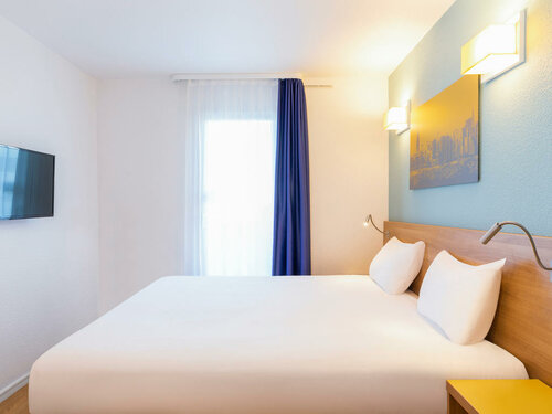 Aparthotel Adagio Access La Défense - Place Charras, Забронировать Апарт-отель Отели Дефанс с бассейном, Бассейн