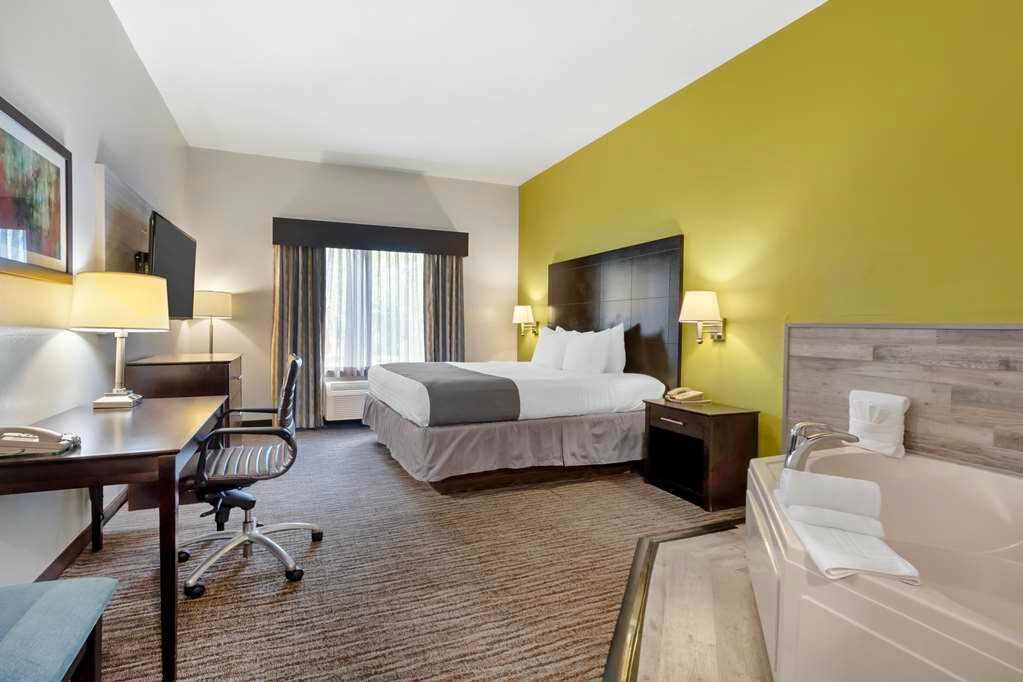 Best Western Magnolia Inn and Suites