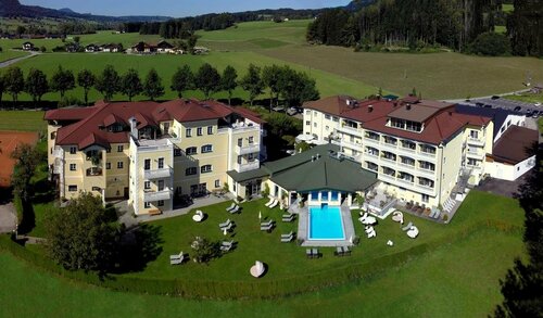 Hotel Eichingerbauer, Book Hotel Mondsee Mondseeland