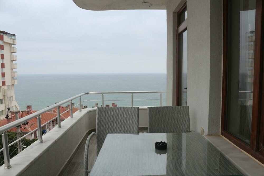 Longoz Hotel