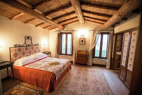 B&B Casale la Meridiana, Забронировать Отель «постель и завтрак» Понти-суль-Минчо Озеро Гарда
