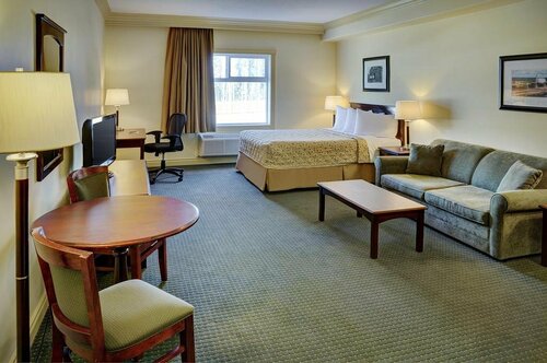 Chateau Nova Hotel & Suites Fort McMurray, Varaa Hotelli Fort McMurray 