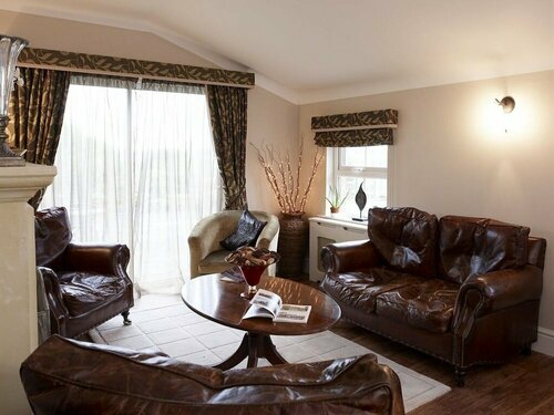 Wall Hill Farm Guest House, Book Farm Stay Northwich Cheshire
