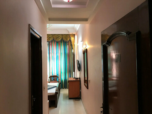 D R International Hotel, Varaa Hotelli Ambala Haryana