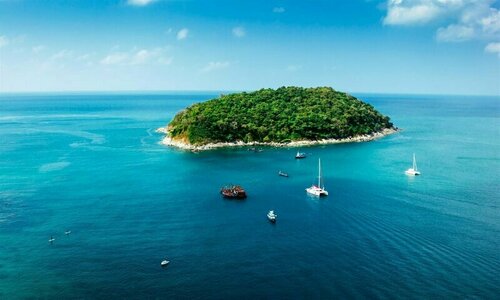 Patong Diamond Hotel, Забронировать Отель Отели Патонг-Бич с завтраком, рядом с Торговый центр Banana Walk, Завтраки