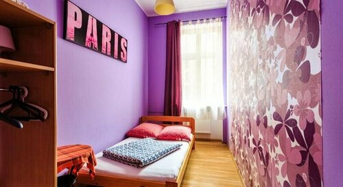 Hostel Cinema, Varaa Hostelli Stare Miasto 