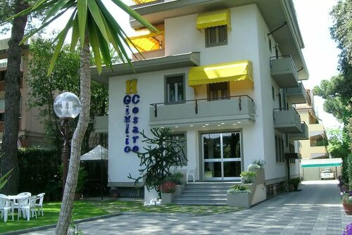 Hotel Giulio Cesare, Забронировать Отель Отели Форте-дей-Марми 3 звезды, 3*