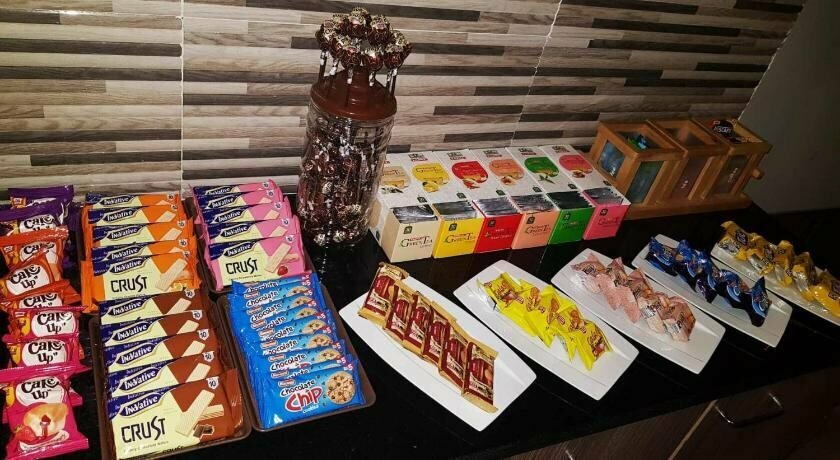 Intellectual Inn - Spring North Ph7 Bahria Town
