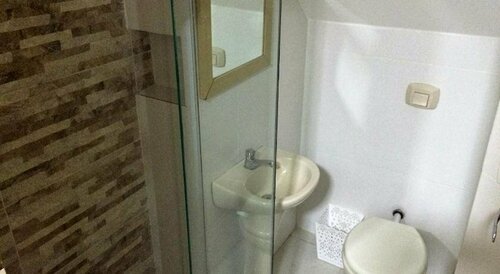 Boulevard Bed & Breakfast, Забронировать Отель Копакабана Рио-де-Жанейро, рядом с Арена для пляжного волейбола
