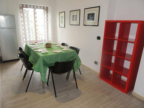 B&B EasyVerona, Забронировать Отель Отели Вероны с парковкой, рядом с Церковь Св. Лаврентия Великого, Парковка