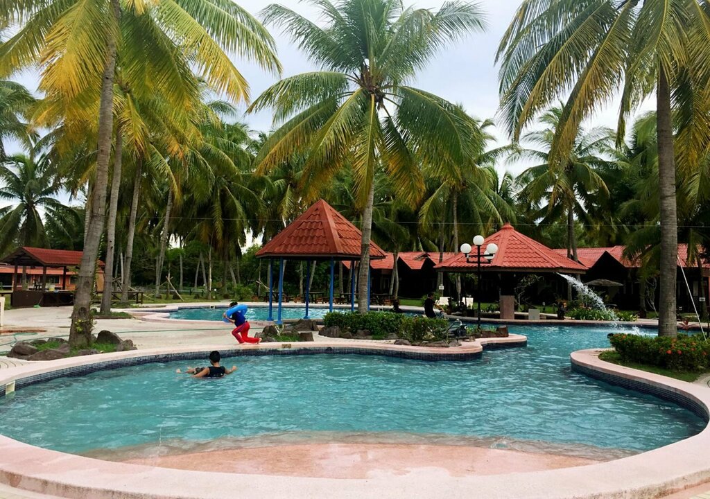 Western Beach Resort