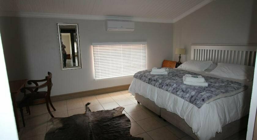 Leipoldt Accommodation