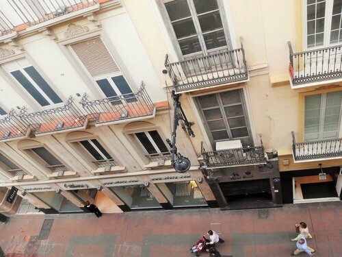 Apartamentos Decada Malaga, Забронировать Апартаменты/квартира Отели Малаги с парковкой, рядом с Художественная галерея Marin Galy, Парковка