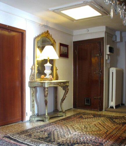 Dorsoduro 461, Забронировать Отель «постель и завтрак» Отели Венеции с завтраком, рядом с Театр Россини, Завтраки