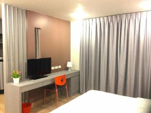 Aparthotel Live@Home Lasalle 20 R7, Rezervovat Hotel Hotely v Central Thailand s parkováním, Parkování
