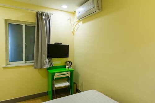 Hi Inn Shanghai Shangda Hutai Road, Rezervați Hotel Baoshan Shanghai, aproape de Nanchen Road Station