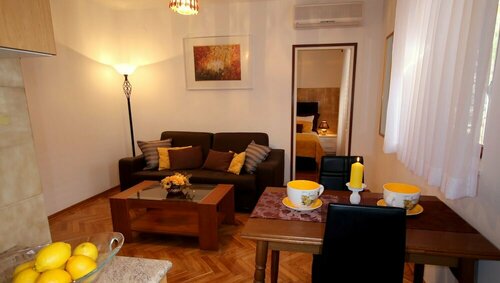 Villa Renipol, Забронировать Вилла Бизнес-отели Сплитско-Далматинской жупания, 4* 5*