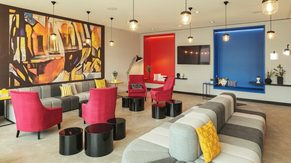 Holiday Inn - the niu