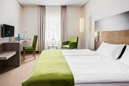 IntercityHotel Mainz, Забронировать Отель Отели Майнца с парковкой, рядом с Музей карнавала Майнц, Парковка