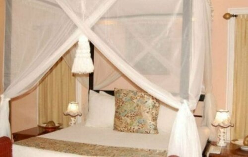 Coconut Residence & Spa, Забронировать Курортный отель Отели Kombo Saint Mary с бассейном, Бассейн