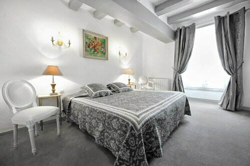 Hotel La Roseraie, Rezervați Hotel Hoteluri în Indre et Loire cu piscină, Piscină