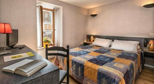 Logis Hôtel-restaurant La Remise, Забронировать Отель Мон Лозер и Гуле Лангедок-Руссильон