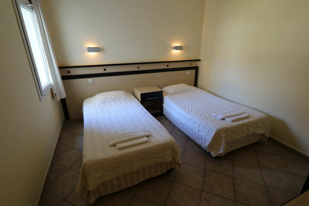 Ayaz Suites