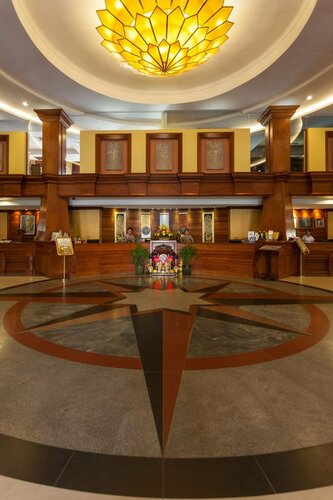 Prince Angkor Hotel & Spa, Забронировать Курортный отель Отели Сиемреап 5 звезд, рядом с Angkor Shopping Centre, 5*