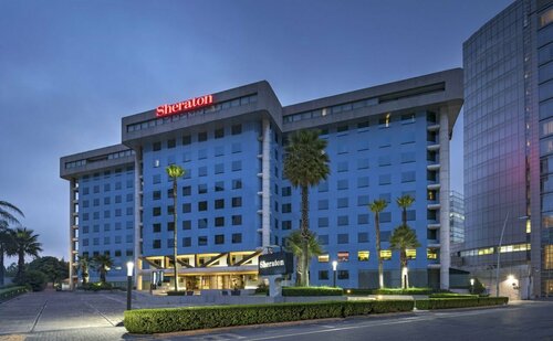 Sheraton Suites Santa Fe, Book Hotel Hoteller i Mexico DF med parkering, Parkering