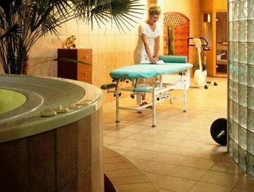 Hotel Hanza, Prenota Hotel Hotel SPA a Pomerania, SPA