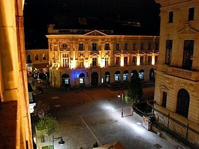Rembrandt Old Town, Забронировать Отель Отели Бухареста с завтраком, рядом с Парк Градина Икоаней, Завтраки