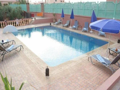 Hotel Farid, Varaa Hotelli 3-tähden hotellit Dakar:ssä, 3*