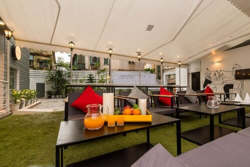 Oyo Townhouse 011 Esplanade, Забронировать Отель Отели Калькутты 3 звезды, 3*