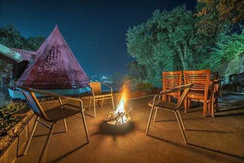 Wingait Inn - Hotel Near The Mall Road, Забронировать Отель Шимла Shimla and Surroundings