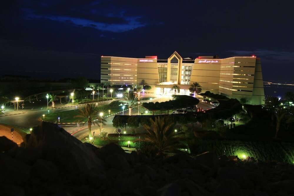 Oryx Grand Hotel Jebel Hafeet