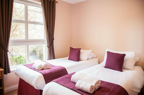 Apartment near The Royal Mile with Free Parking, Забронировать Апартаменты/квартира Старый город Эдинбург, рядом с Торгово-развлекательный центр Omni Centre
