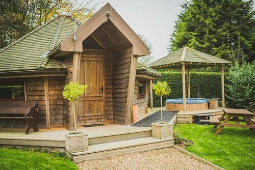 Burton Lodge Guest House and Spa, Book Pension Hoteller i Driffield med parkering, Parkering