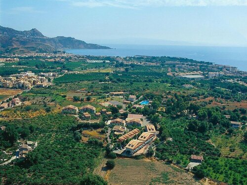 Villaggio Alkantara, Book Hotel Hoteller i Sicilien med parkering, Parkering