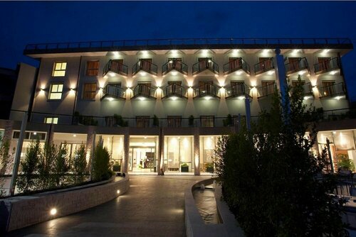 Plaza Hotel Catania, Забронировать Отель Катания Сицилия