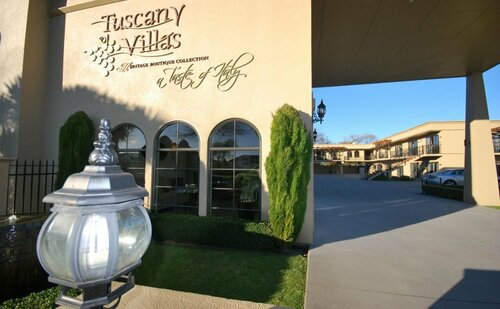 Tuscany Villas Motor Inn