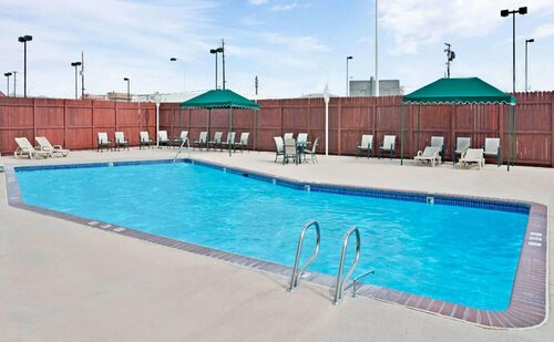 Ramada by Wyndham Reno Hotel & Casino, Buchen Sie Hotel Reno USA