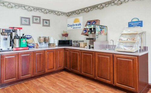 Days Inn by Wyndham Dyersburg, Забронировать Отель Дайерсберг Теннесси