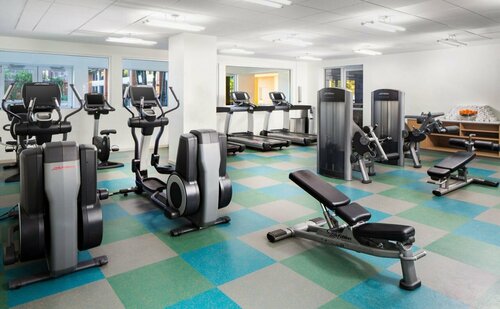 Element by Marriott Miami International Airport, Забронировать Отель Отели Miami Metropolitan Area с бассейном, Бассейн